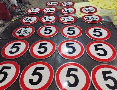 亳州亳州限速交通标牌厂家