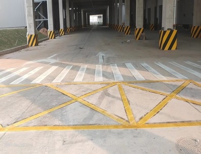 亳州亳州厂区道路标线施工